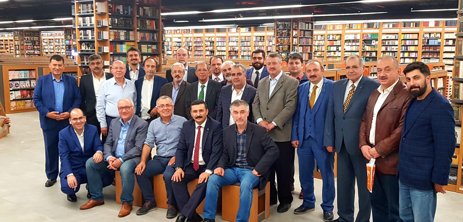 Yerelden yükselen değer demokrasi ve uzlaşma grubu