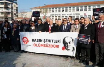 Uğur Mumcu 32. ölüm yıl dönümünde Bursa’da da unutulmadı