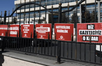 Kutlamıyor, mücadele ediyoruz!